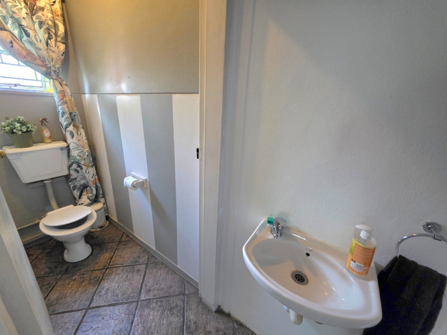To Let Commercial Property for Rent in Hospitaalheuwel Free State
